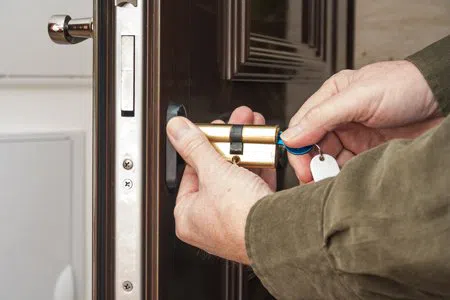 Express Locksmith Store Bellbrook, OH 937-381-8043 Express Locksmith Store Bellbrook, OH 937-381-8043 - zip-01